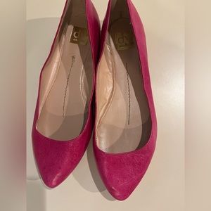 Dolce Vita - size 10 pink flats